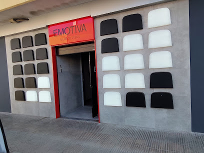 Sala de Juego Emotiva 28, Xàtiva
