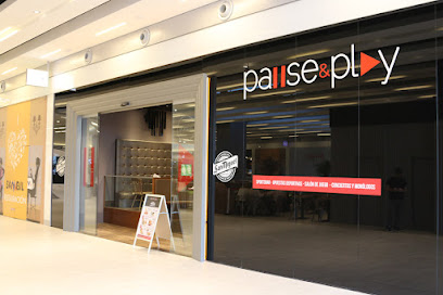Salón de juego & Sports Bar Pause&Play, Leganés