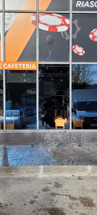 Salón De Juego Riasolia, El Astillero