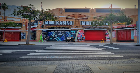 MiniKasino Black&Red Salón Plaza, Arona