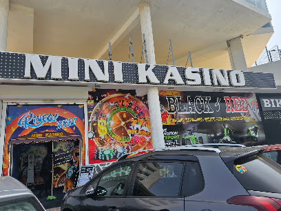 Minikasino Black&Red Salón Caribe, Arona